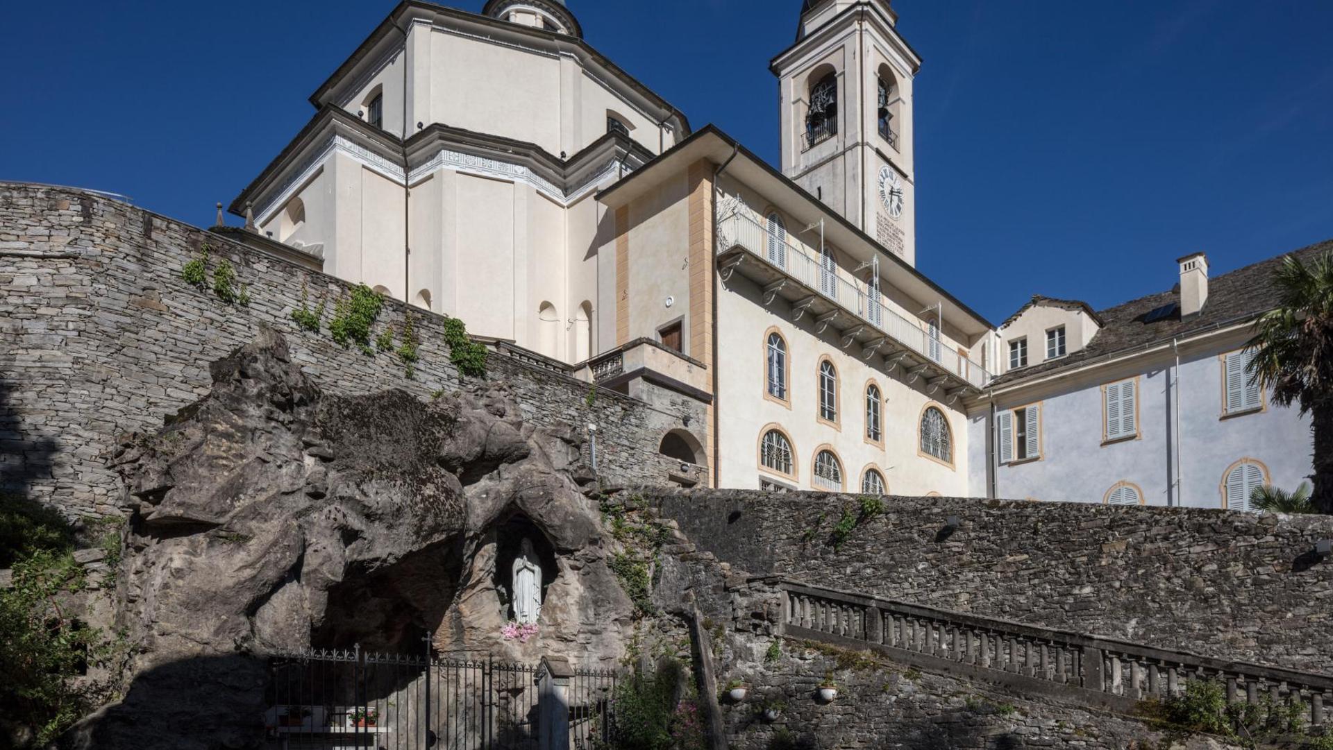 Domodossola_SANTUARIO_BP_9550-Pano.jpg