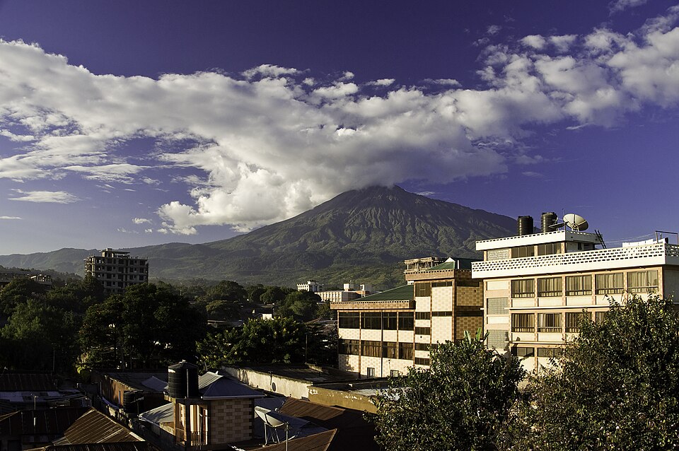 Look_at_Mt._Meru_Arusha_Tanzania.jpg