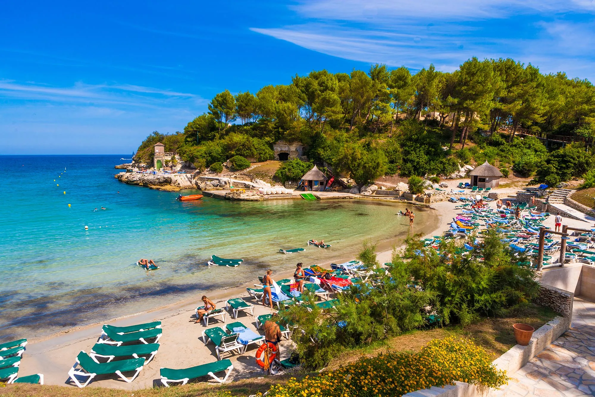 SPIAGGIA-MARE-NATURA-SDRAIO-PERSONE-VILAGGIO.webp